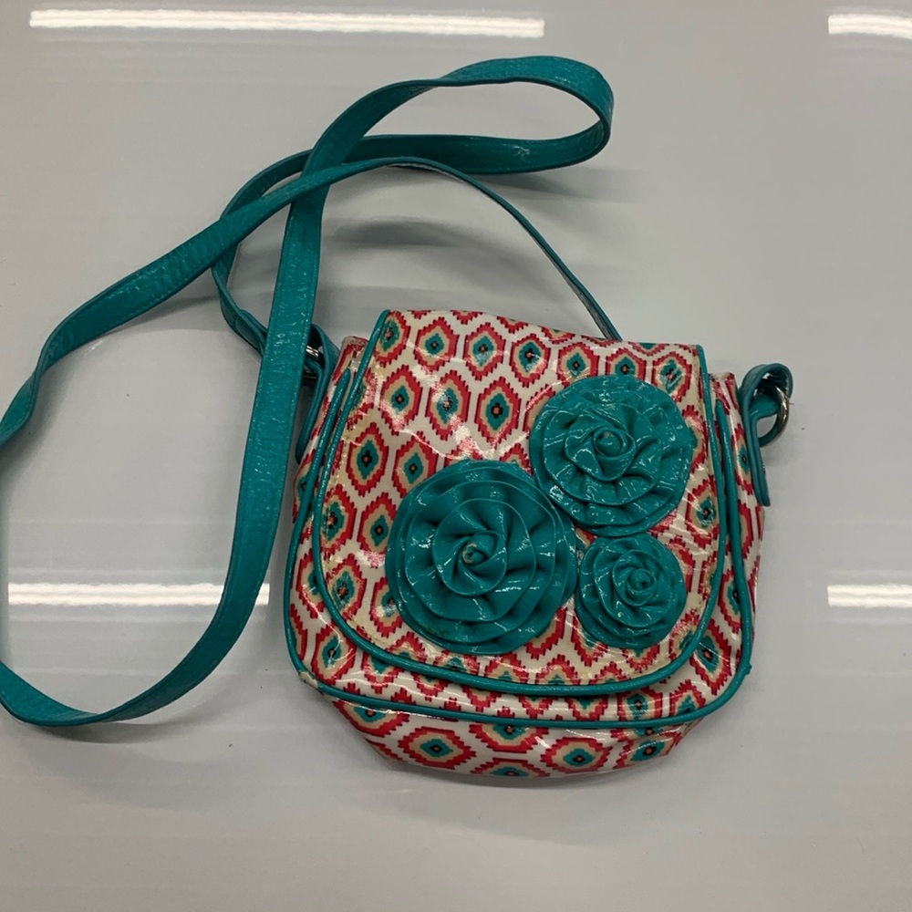 Vera Bradley cross body or shoulder purse